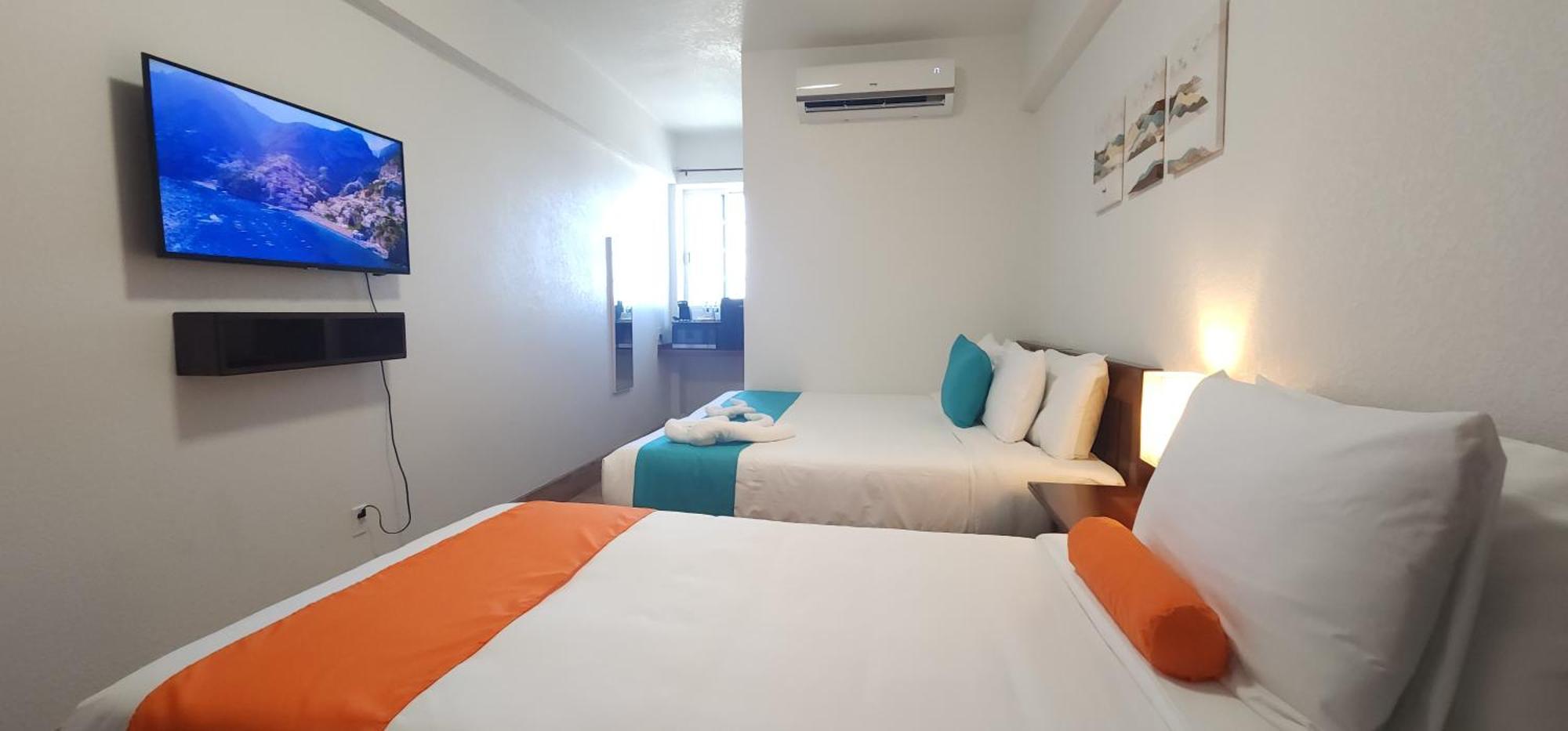 Voyager Sun & Reef Hotel ซานเปโดร ภายนอก รูปภาพ