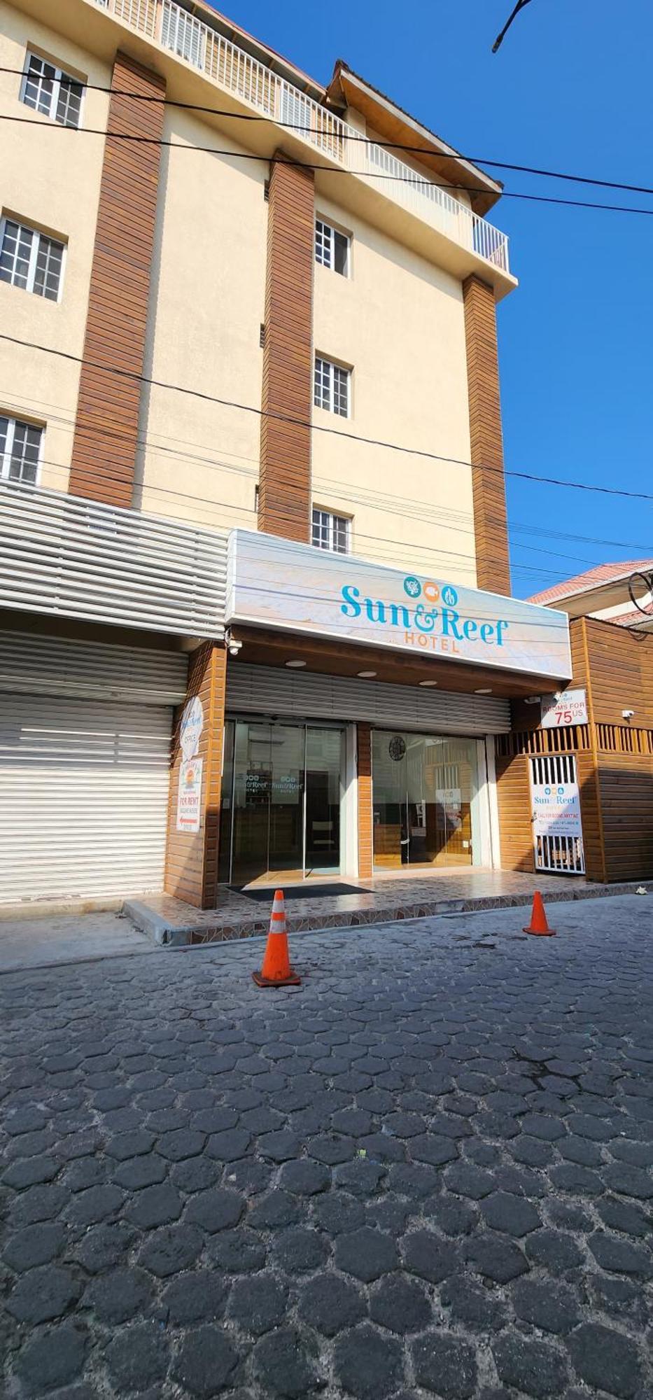 Voyager Sun & Reef Hotel ซานเปโดร ภายนอก รูปภาพ