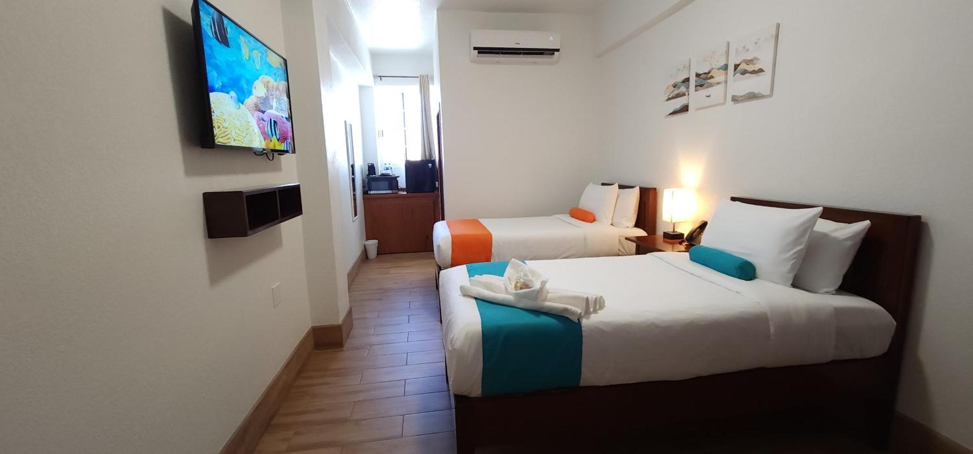 Voyager Sun & Reef Hotel ซานเปโดร ภายนอก รูปภาพ