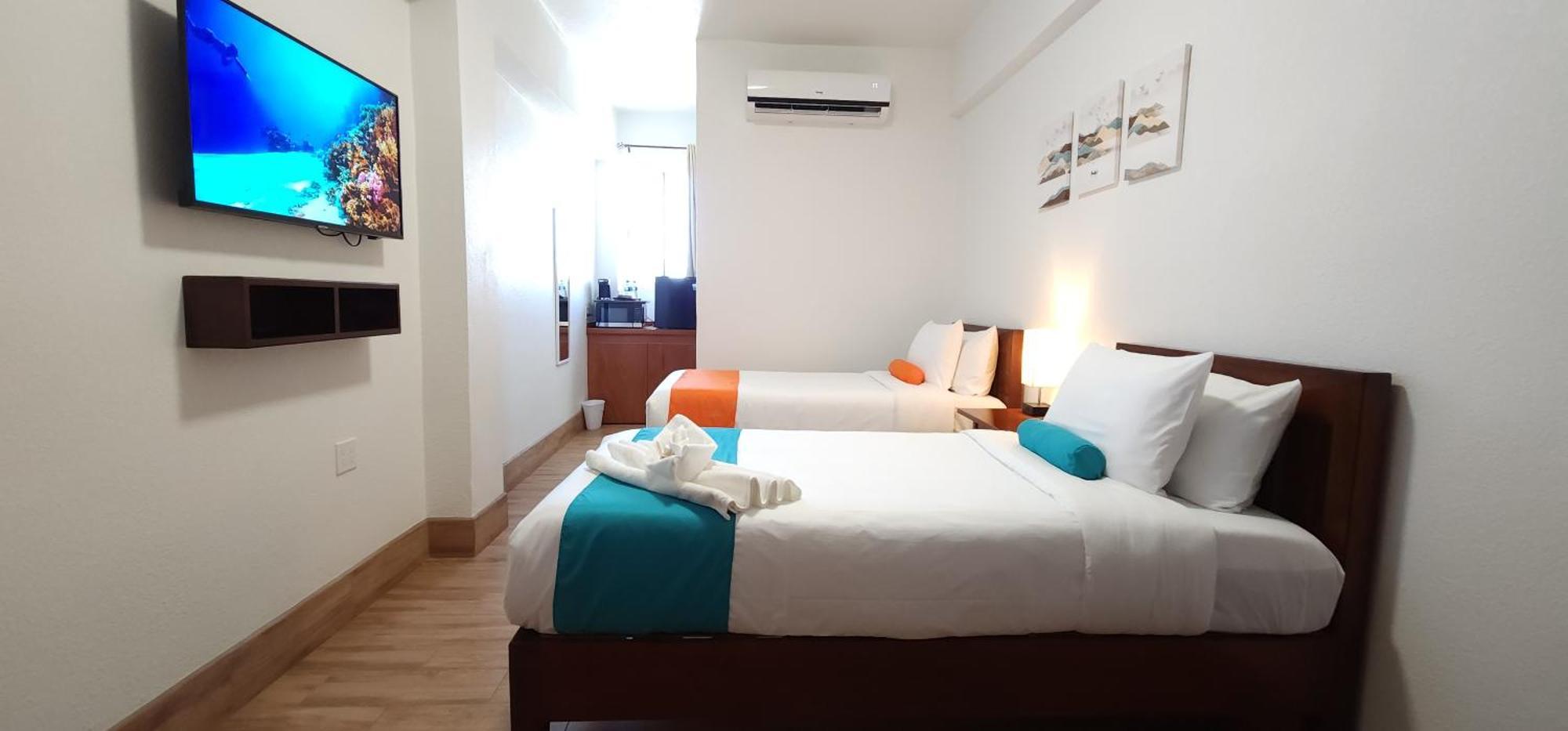 Voyager Sun & Reef Hotel ซานเปโดร ภายนอก รูปภาพ