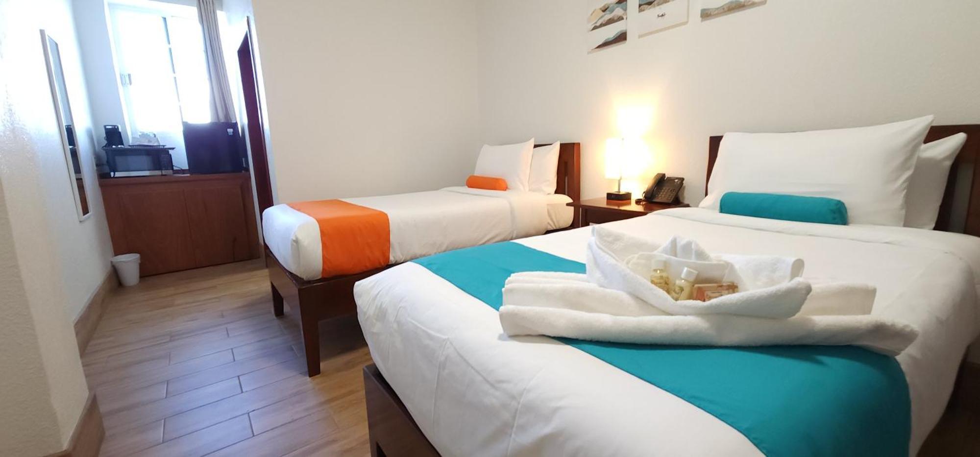 Voyager Sun & Reef Hotel ซานเปโดร ภายนอก รูปภาพ