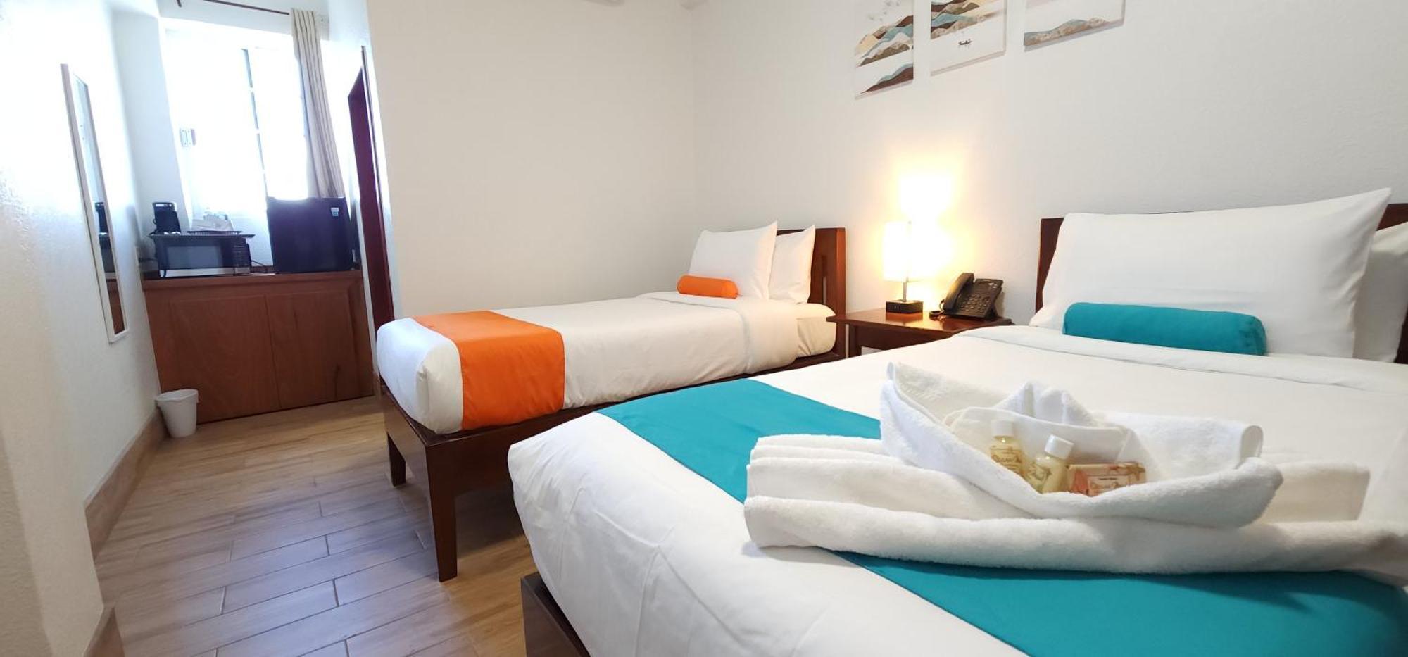 Voyager Sun & Reef Hotel ซานเปโดร ภายนอก รูปภาพ