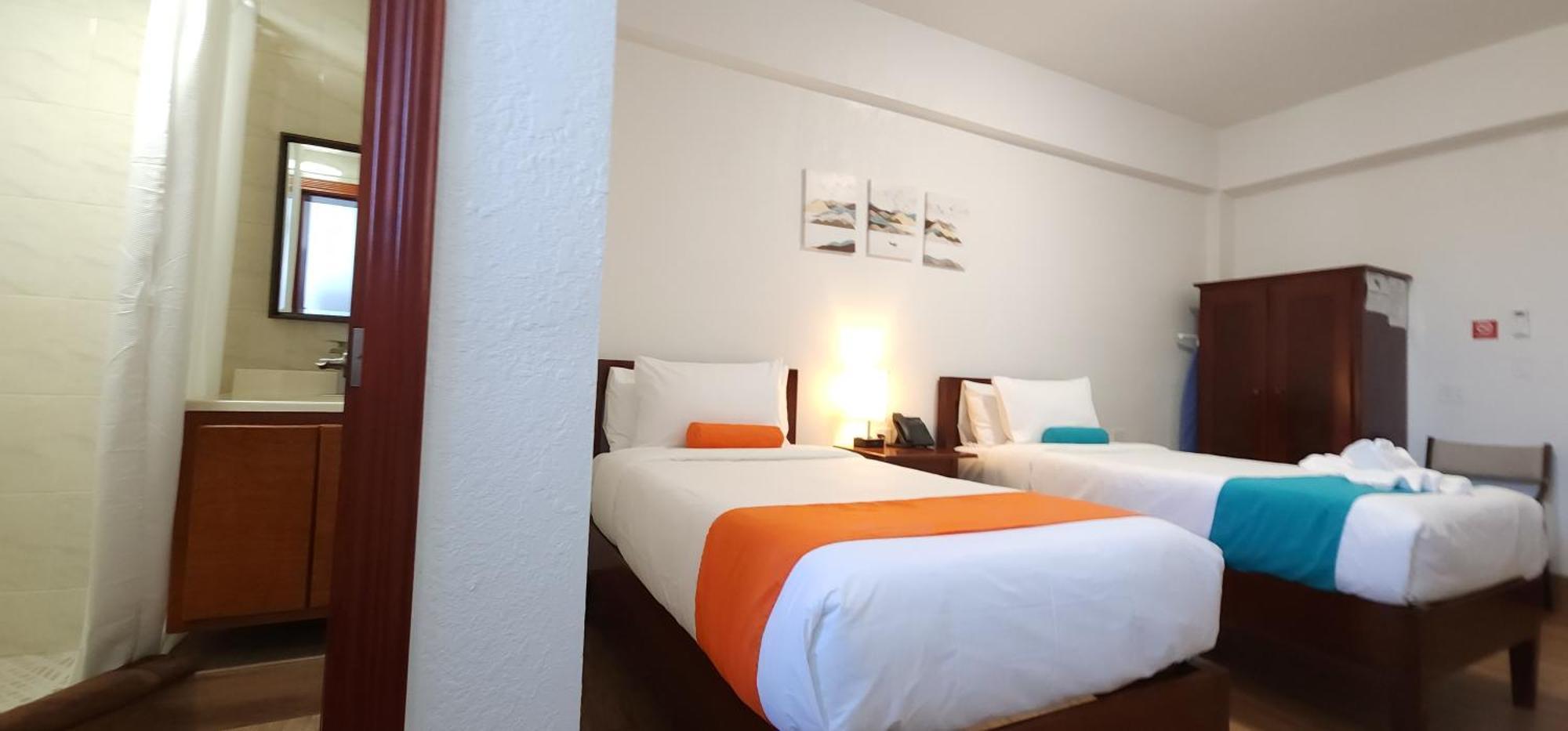 Voyager Sun & Reef Hotel ซานเปโดร ภายนอก รูปภาพ